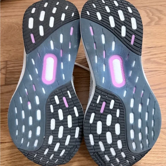 Adidas by Stella McCartney Ultraboost 5 Sneakers - Picture 6 of 6